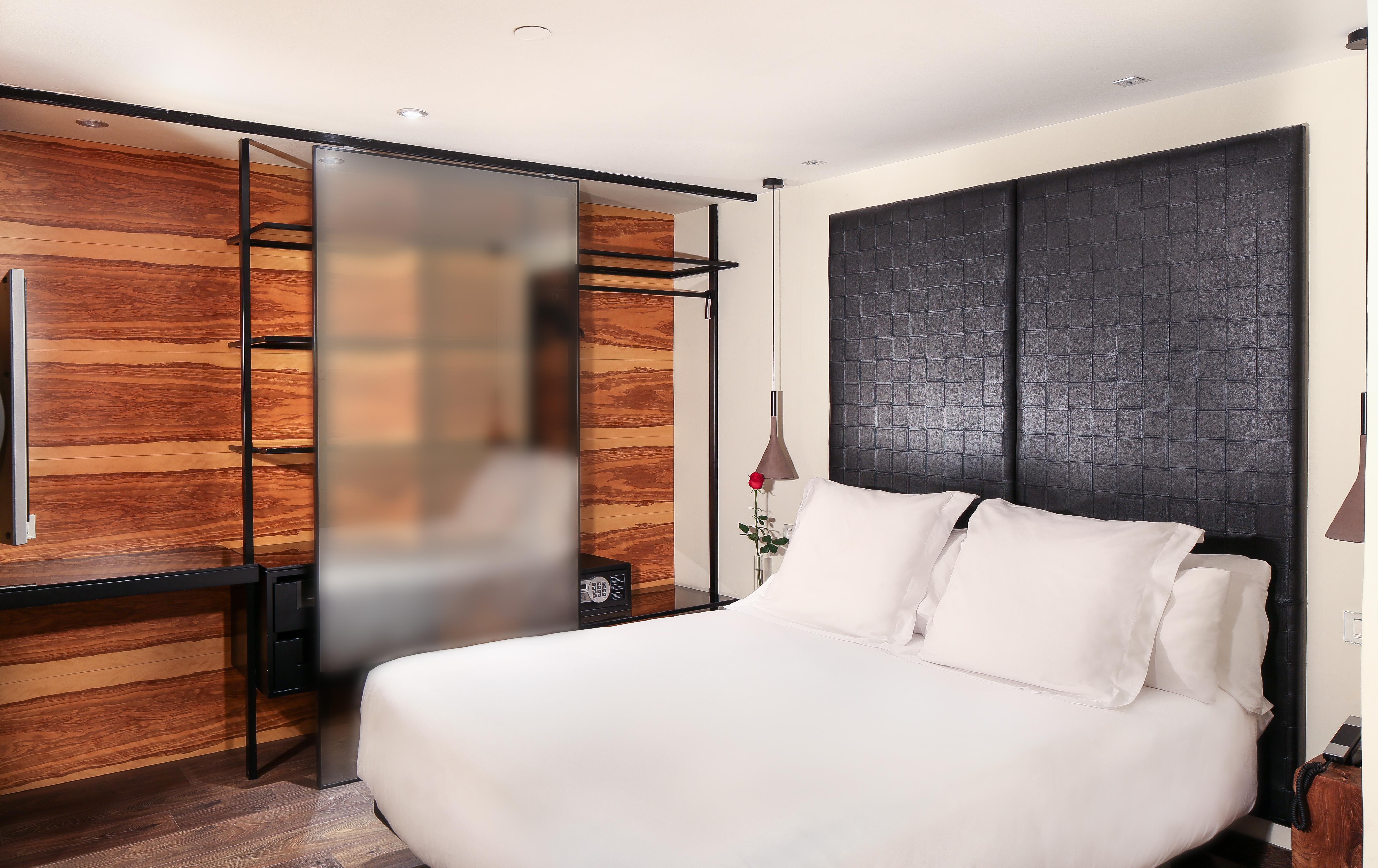 Hotell Gran Derby Suites, A Small Luxury Of The World 4*