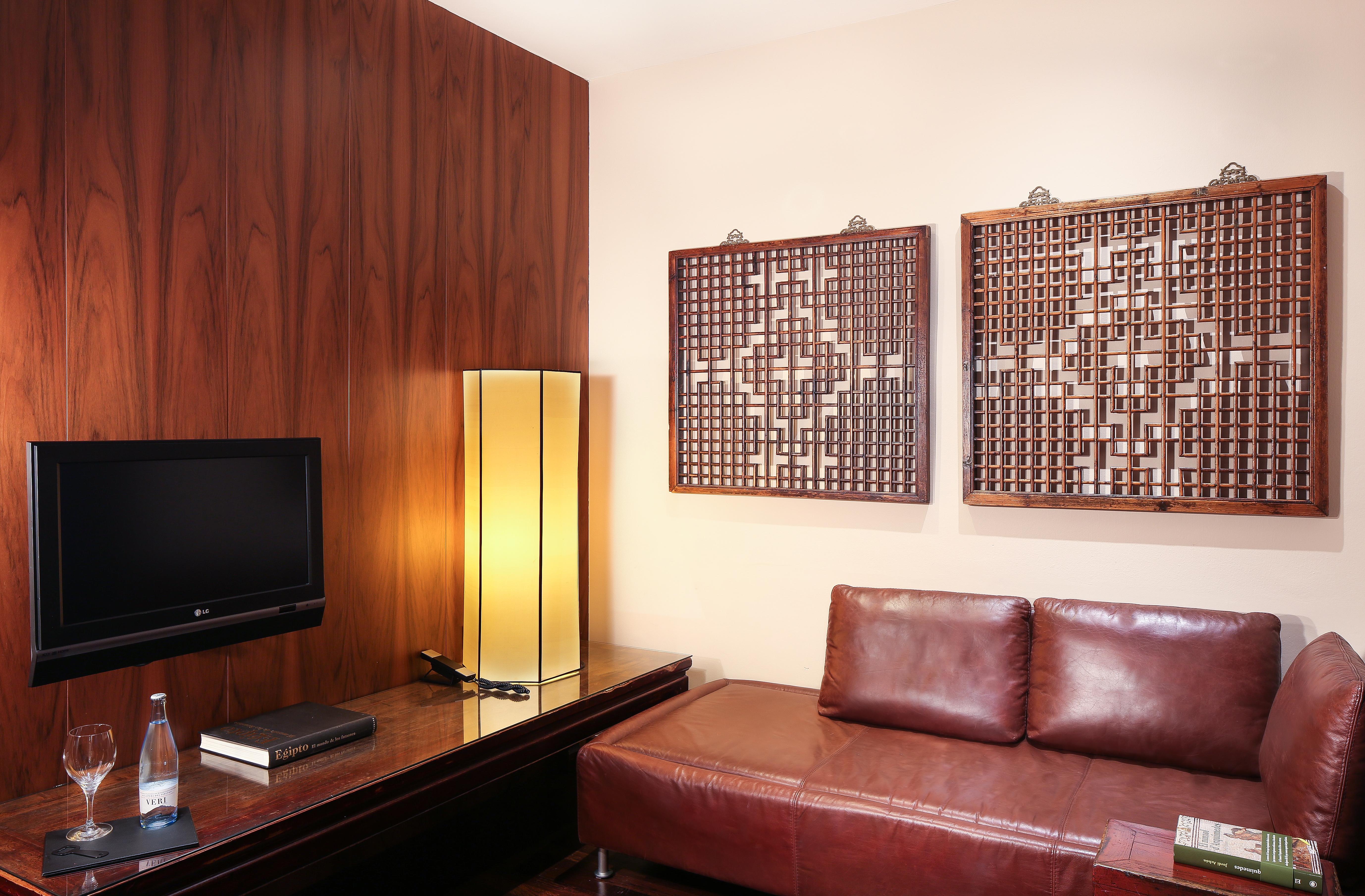 Hotell Gran Derby Suites, A Small Luxury Of The World Barcelona