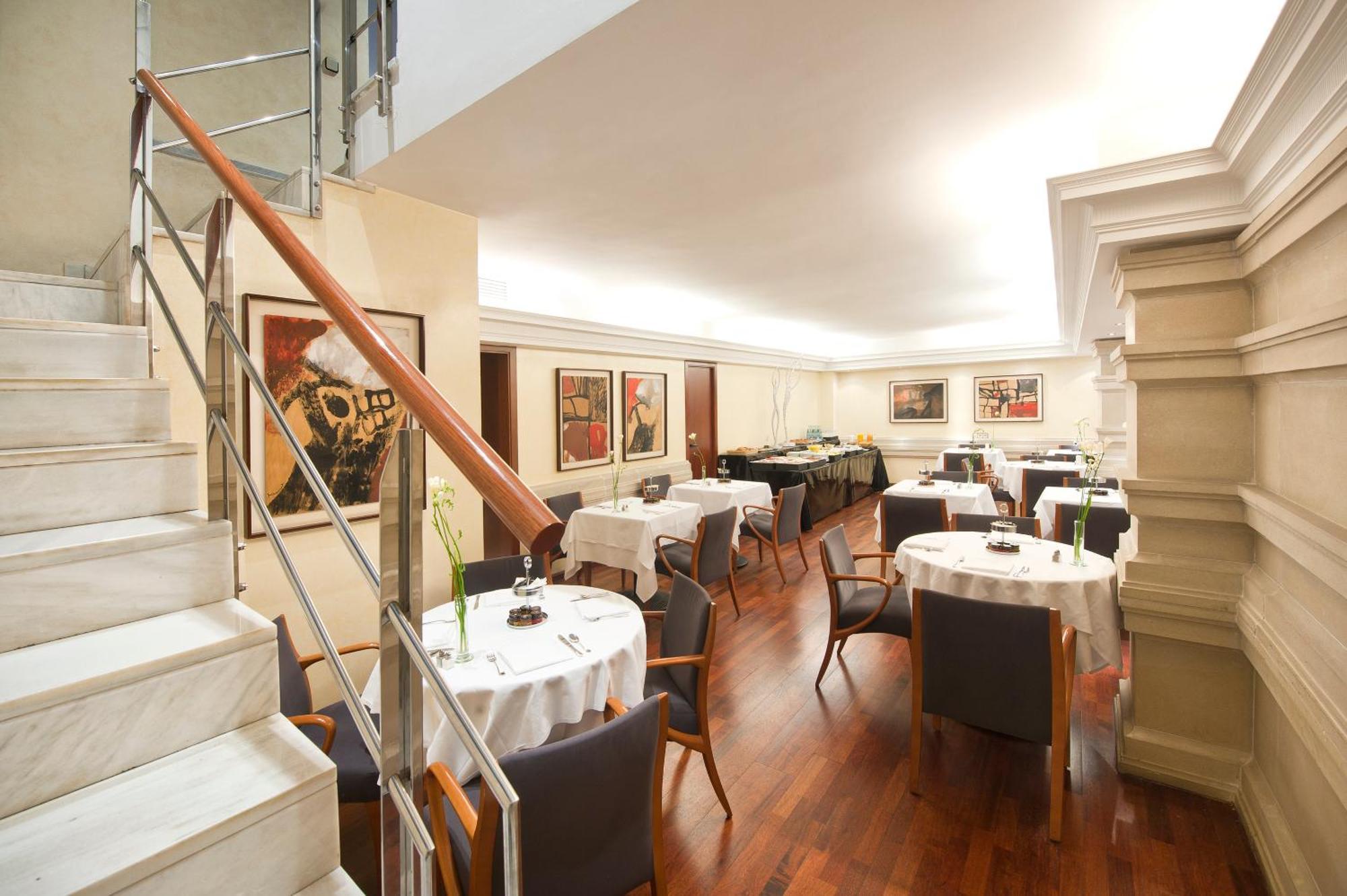 Hotell Gran Derby Suites, A Small Luxury Of The World 4*